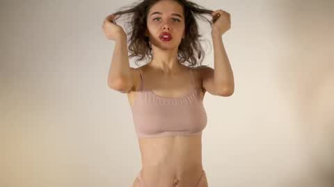 Evy  online show from 04-08-26, 11:59