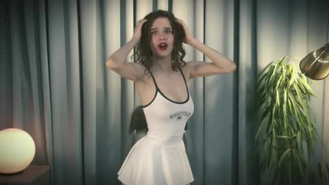 Evy  online show from 04-16-26, 03:13