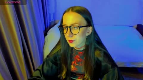 Stephanie online show from 04-14-26, 08:04