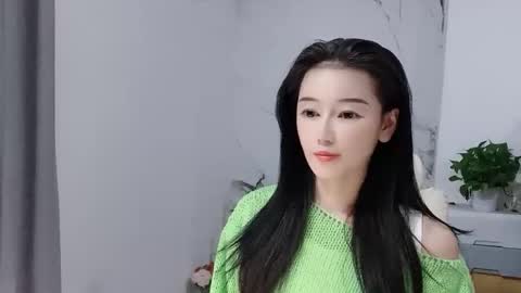 Snapshot of happysweetie168 chatting on 12-16-25, 02:44 Daisy online show from 12-16-25, 02:44