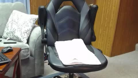 Snapshot of hard14u1234 chatting on 02-23-26, 06:38 Hard14U1234 online show from 02-23-26, 06:38