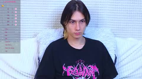 Mark online show from 10-06-25, 03:20