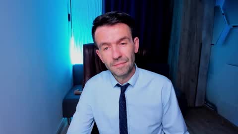 Steve online show from 10-12-25, 03:44