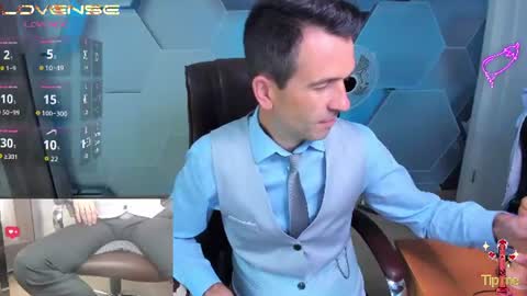 Snapshot of hard_and_juici chatting on 07-14-26, 09:25 Steve online show from 07-14-26, 09:25