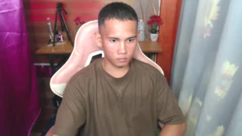 Snapshot of hard_dickzhack chatting on 11-11-25, 05:18 hard dickzhack online show from 11-11-25, 05:18