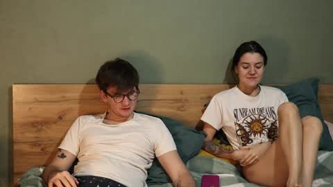 Emily and David online show from 12-08-24, 04:57