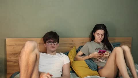 Emily and David online show from 12-18-24, 04:42