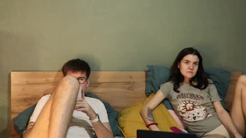 Emily and David online show from 01-13-25, 04:50