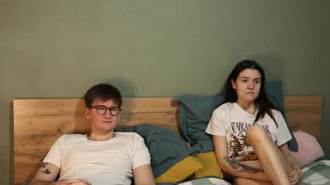 Emily and David online show from 01-22-25, 04:44