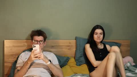 Emily and David online show from 01-28-25, 05:00