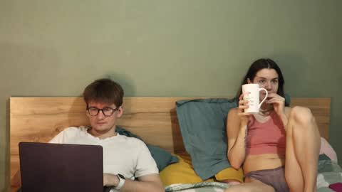 Emily and David online show from 02-11-25, 05:05