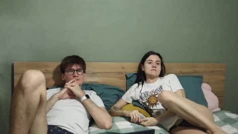 Emily and David online show from 02-19-25, 05:27