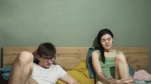Emily and David online show from 02-27-25, 04:52