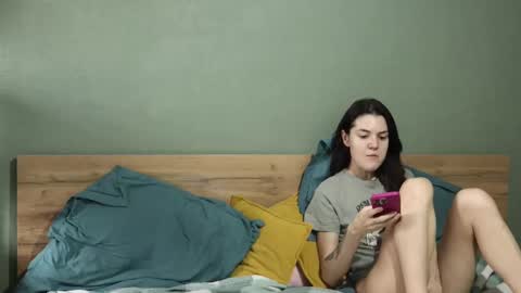 Emily and David online show from 03-05-25, 04:34