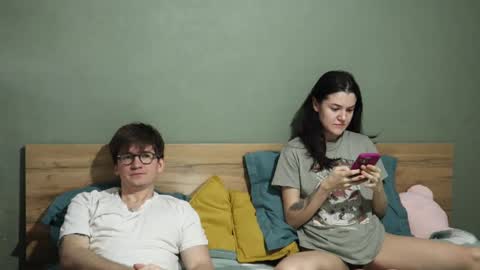 Emily and David online show from 03-06-25, 05:03