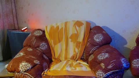 Valentino Hard online show from 02-13-25, 05:58