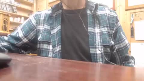 Snapshot of hardbuns chatting on 12-08-24, 03:24 Brad online show from 12-08-24, 03:24