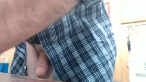 Snapshot of hardbuns chatting on 12-17-24, 07:48 Brad online show from 12-17-24, 07:48