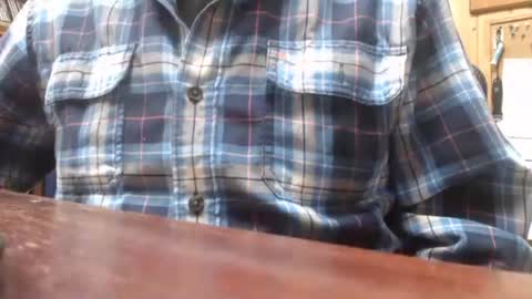 Snapshot of hardbuns chatting on 01-13-25, 06:27 Brad online show from 01-13-25, 06:27