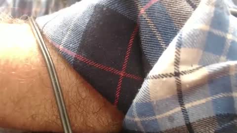 Snapshot of hardbuns chatting on 02-12-25, 05:16 Brad online show from 02-12-25, 05:16