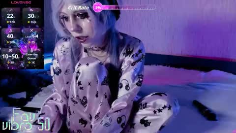 Snapshot of hardcore_hentai chatting on 10-26-25, 10:36 Mia online show from 10-26-25, 10:36