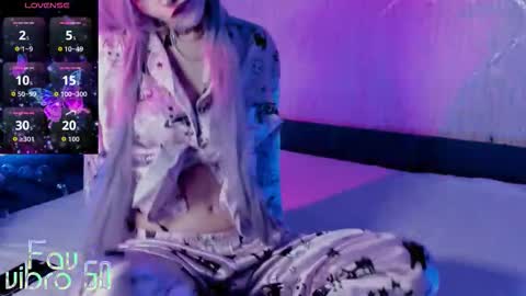 Snapshot of hardcore_hentai chatting on 11-08-25, 09:57 Mia online show from 11-08-25, 09:57