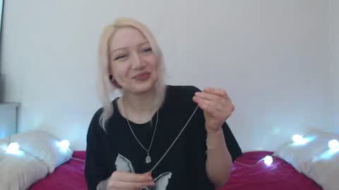Emily online show from 07-07-26, 10:36