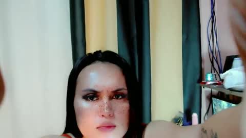 Snapshot of hardfox_xoxo chatting on 01-21-25, 09:46 mj online show from 01-21-25, 09:46