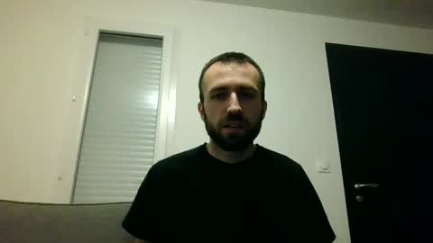 Mika online show from 03-07-25, 12:15