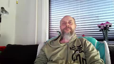 MrLazy online show from 03-21-26, 04:21