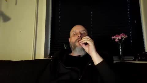 MrLazy online show from 04-13-26, 06:13