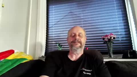 Snapshot of hardmrlazy chatting on 06-29-26, 06:08 MrLazy online show from 06-29-26, 06:08