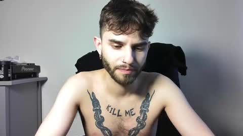 Liam online show from 12-21-25, 09:00