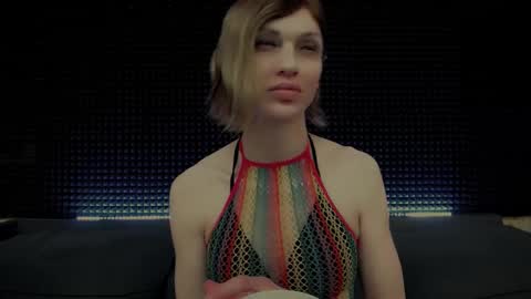 Miss Hardy online show from 02-20-26, 10:27