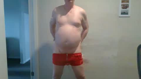 Snapshot of hardyes_indeed chatting on 11-12-25, 11:03 hardyes_indeed online show from 11-12-25, 11:03