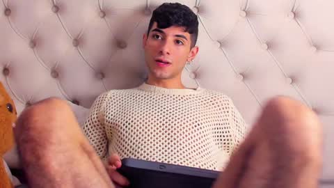 Snapshot of harley_fairy chatting on 01-10-25, 08:15 Harley online show from 01-10-25, 08:15