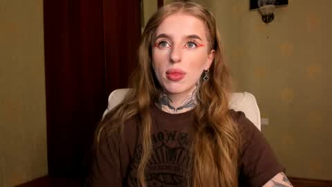 Julia online show from 03-06-26, 05:04