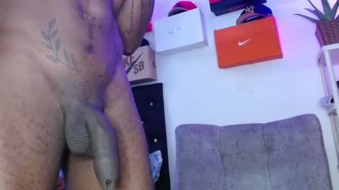 harley_quinnn111 online show from 01-19-25, 06:00