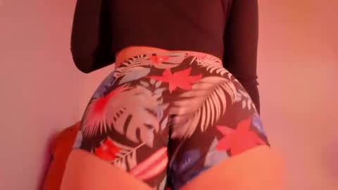 Snapshot of harley_red chatting on 01-19-25, 07:15 Annie online show from 01-19-25, 07:15