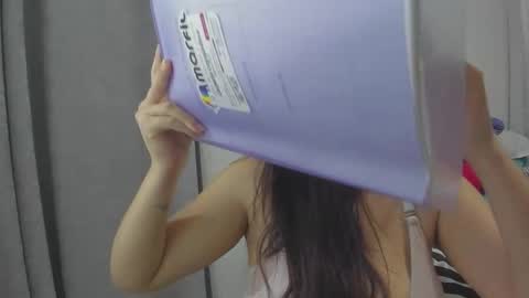 Snapshot of harleynapier chatting on 11-12-25, 12:00 Natii online show from 11-12-25, 12:00