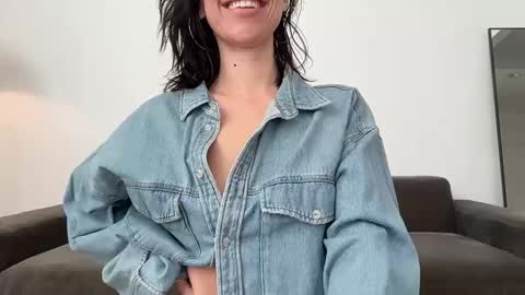 Harlow  online show from 02-13-26, 05:20