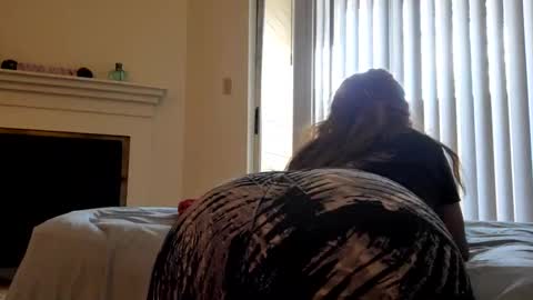 Snapshot of harmonie_marquise chatting on 03-10-25, 01:54 Harmonie Marquise online show from 03-10-25, 01:54