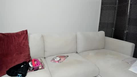 Snapshot of harmonie_marquise chatting on 10-22-25, 01:06 Harmonie Marquise online show from 10-22-25, 01:06