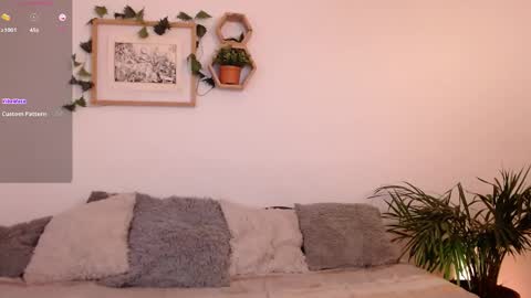 Harmony    Please help me to reach 100 thumbs up online show from 12-06-24, 04:47