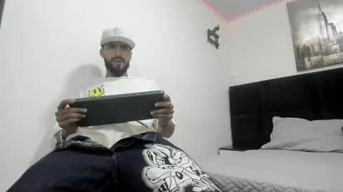 harold_999 online show from 10-20-25, 05:24