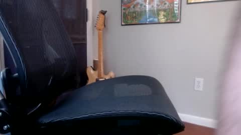 Datswut Shesed online show from 07-04-26, 06:36