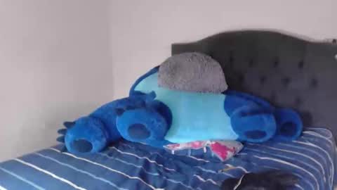 Snapshot of harry_brown2324 chatting on 11-12-25, 02:28 Sebastian online show from 11-12-25, 02:28