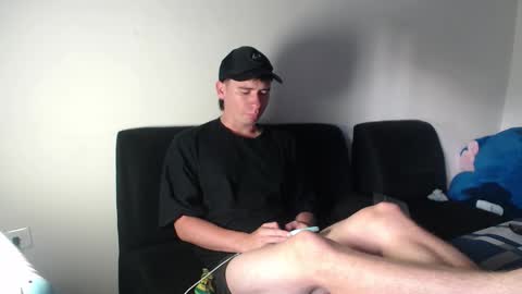 Snapshot of harry_brown2324 chatting on 01-15-26, 11:48 Sebastian online show from 01-15-26, 11:48