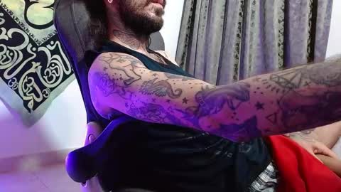 OMAR online show from 05-25-26, 03:23