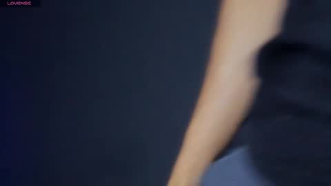  ... online show from 03-04-25, 09:32